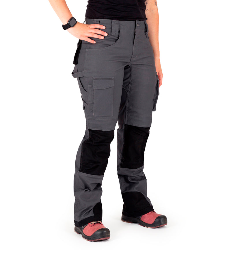 PF875 | Multi-Pocket Pants